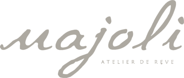 Majoli logosu